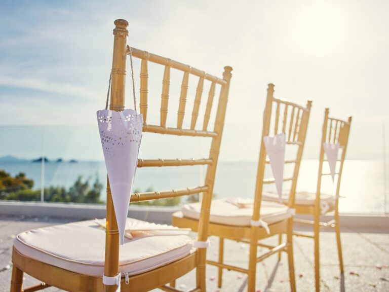 Which are the Best Chiavari Chairs for Party Rental? The Seat Co. Blog